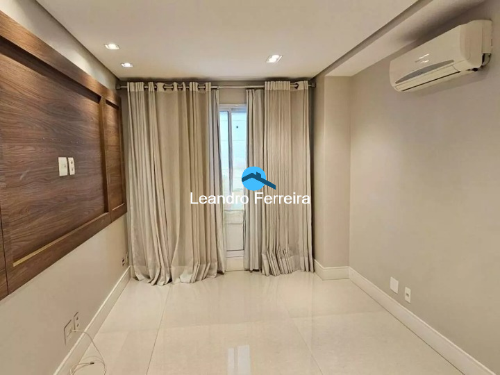 Apartamento à venda com 3 quartos, 242m² - Foto 11