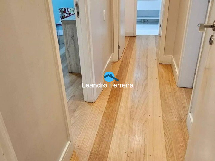 Apartamento à venda com 3 quartos, 242m² - Foto 13