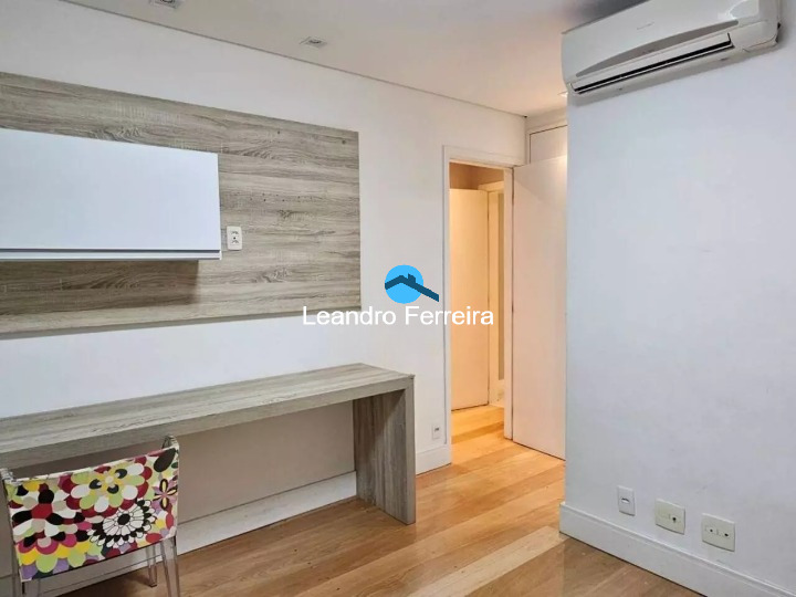 Apartamento à venda com 3 quartos, 242m² - Foto 16