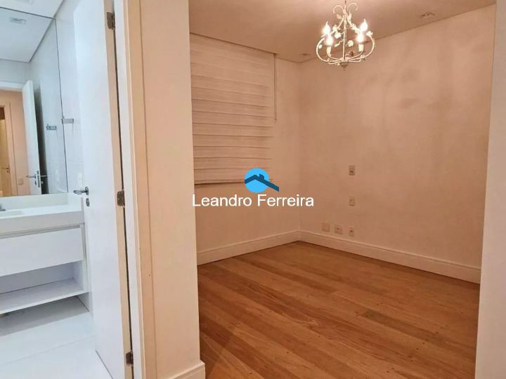 Apartamento à venda com 3 quartos, 242m² - Foto 18