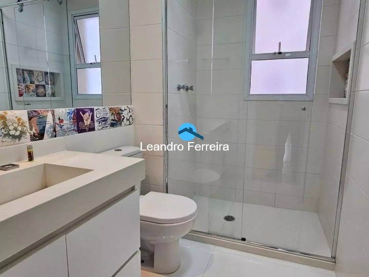 Apartamento à venda com 3 quartos, 242m² - Foto 17