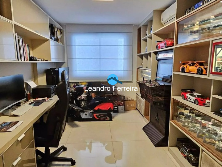 Apartamento à venda com 3 quartos, 242m² - Foto 18