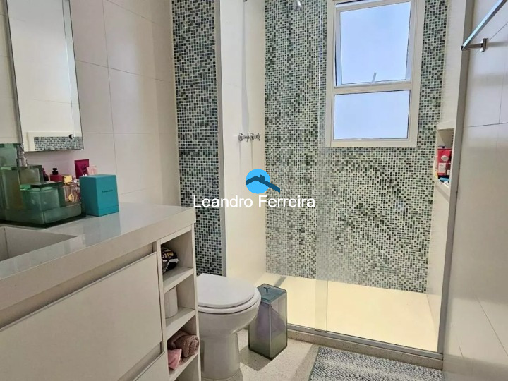 Apartamento à venda com 3 quartos, 242m² - Foto 25