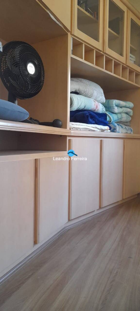 Apartamento à venda com 3 quartos, 134m² - Foto 19