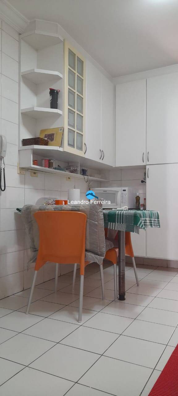 Apartamento à venda com 3 quartos, 134m² - Foto 27