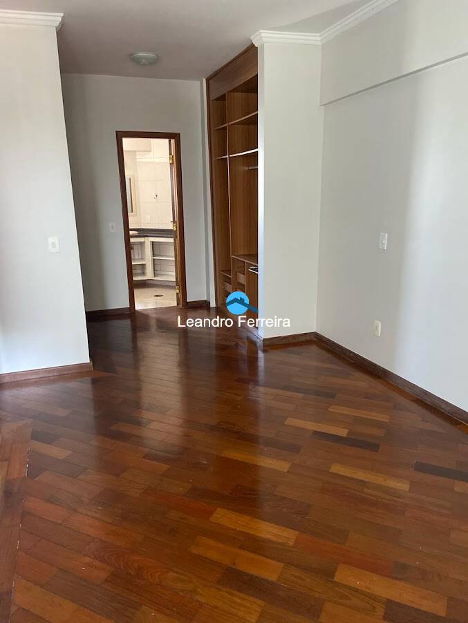 Apartamento à venda com 3 quartos, 130m² - Foto 12