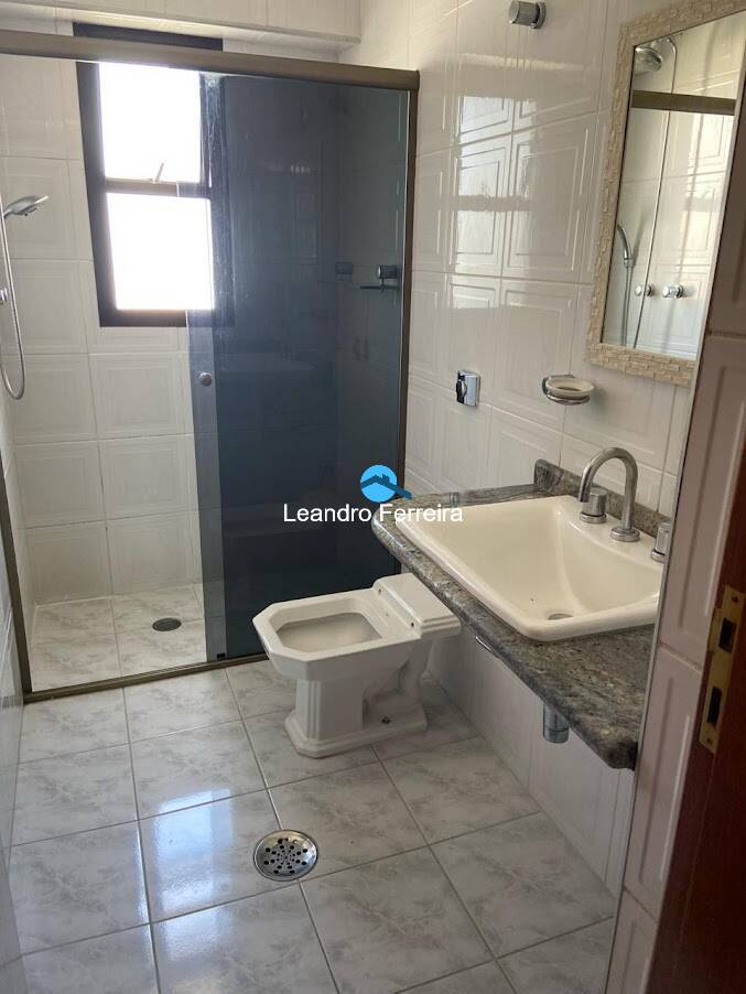 Apartamento à venda com 3 quartos, 130m² - Foto 17