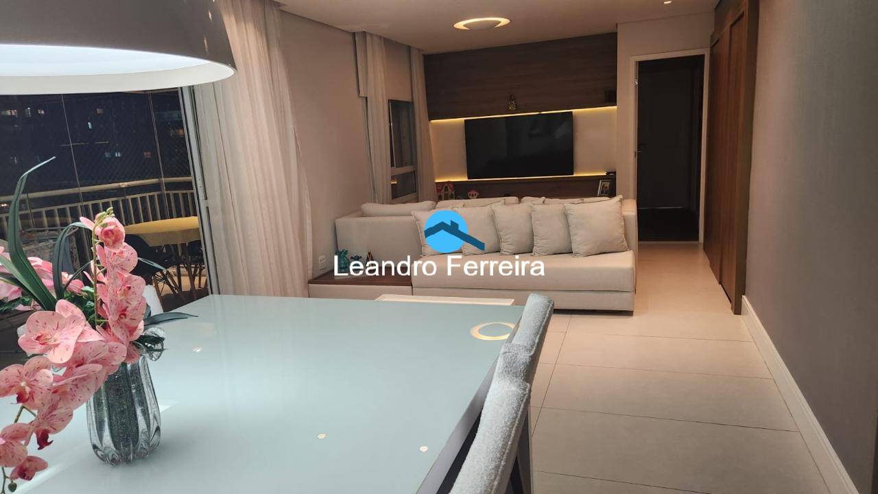 Apartamento à venda com 4 quartos, 123m² - Foto 2