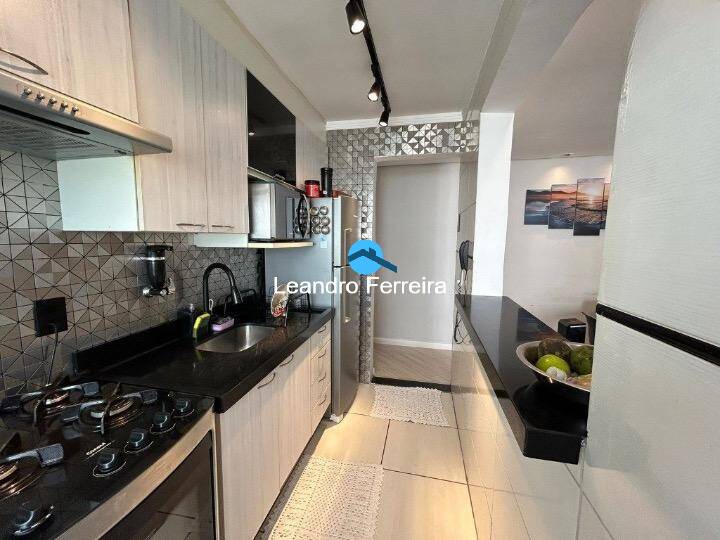 Apartamento à venda com 2 quartos, 46m² - Foto 1