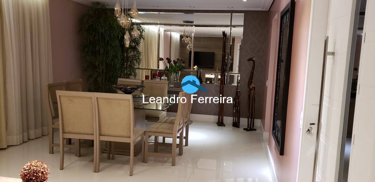 Apartamento à venda com 3 quartos, 155m² - Foto 1