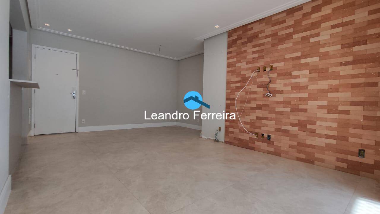 Apartamento à venda com 3 quartos, 96m² - Foto 9