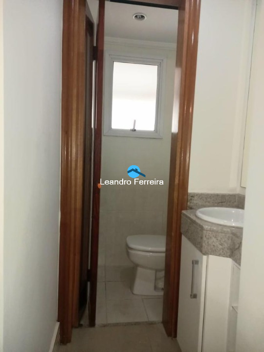 Apartamento à venda com 4 quartos, 203m² - Foto 17