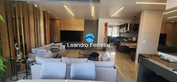 Apartamento à venda com 3 quartos, 165m² - Foto 1