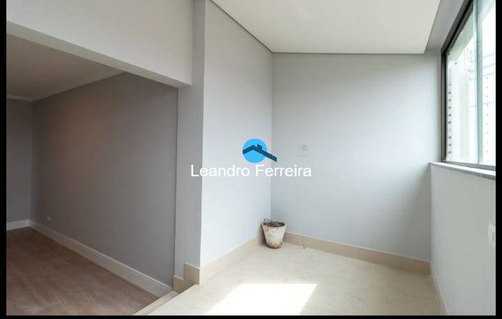 Cobertura à venda com 4 quartos, 300m² - Foto 15