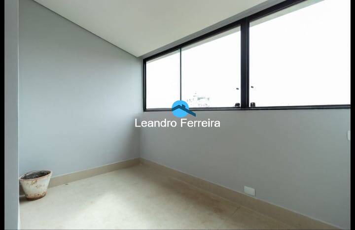 Cobertura à venda com 4 quartos, 300m² - Foto 16