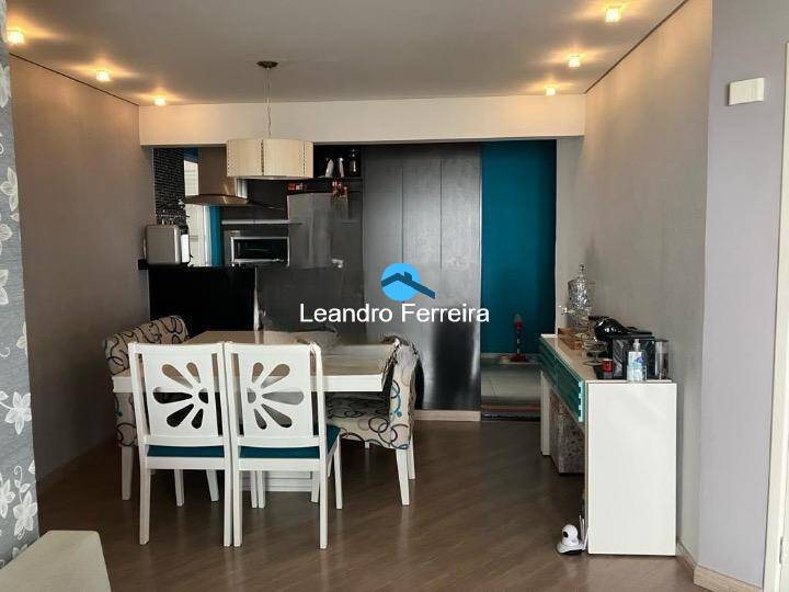 Apartamento à venda com 3 quartos, 104m² - Foto 1