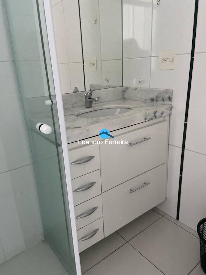 Apartamento à venda com 3 quartos, 114m² - Foto 13