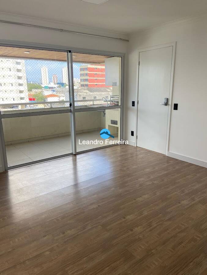 Apartamento à venda com 3 quartos, 114m² - Foto 4