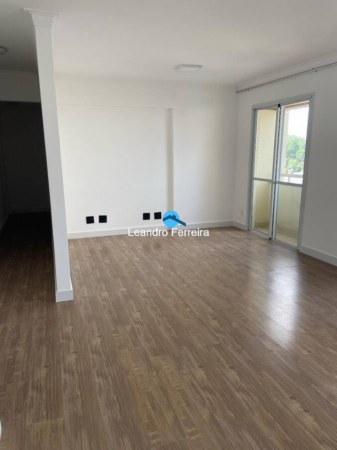 Apartamento à venda com 3 quartos, 114m² - Foto 7