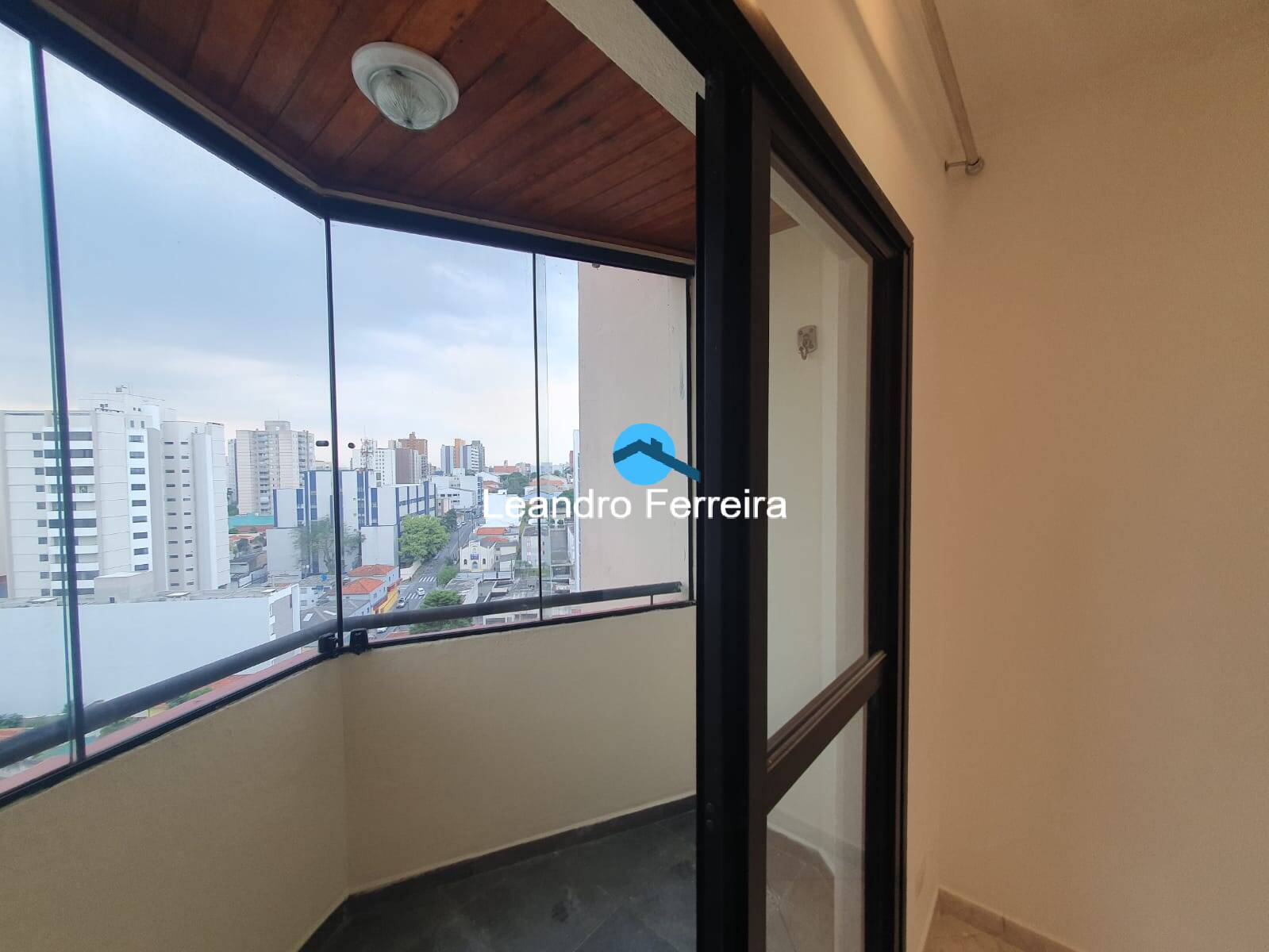 Apartamento à venda com 1 quarto, 43m² - Foto 6