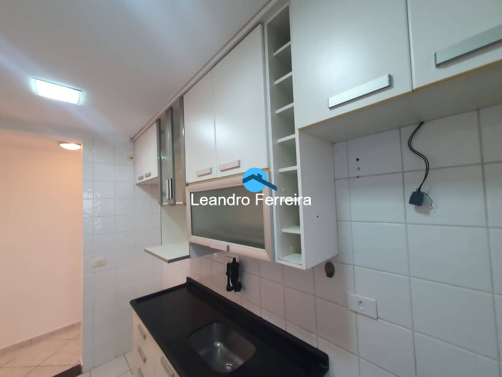 Apartamento à venda com 1 quarto, 43m² - Foto 3