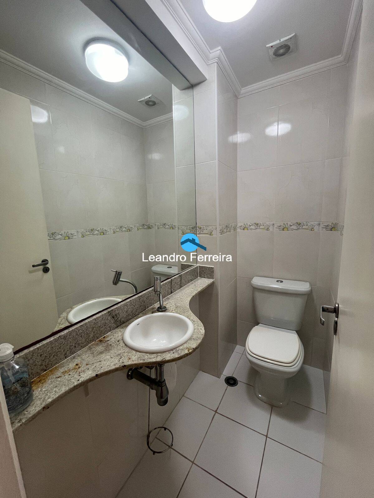 Apartamento à venda com 3 quartos, 107m² - Foto 29