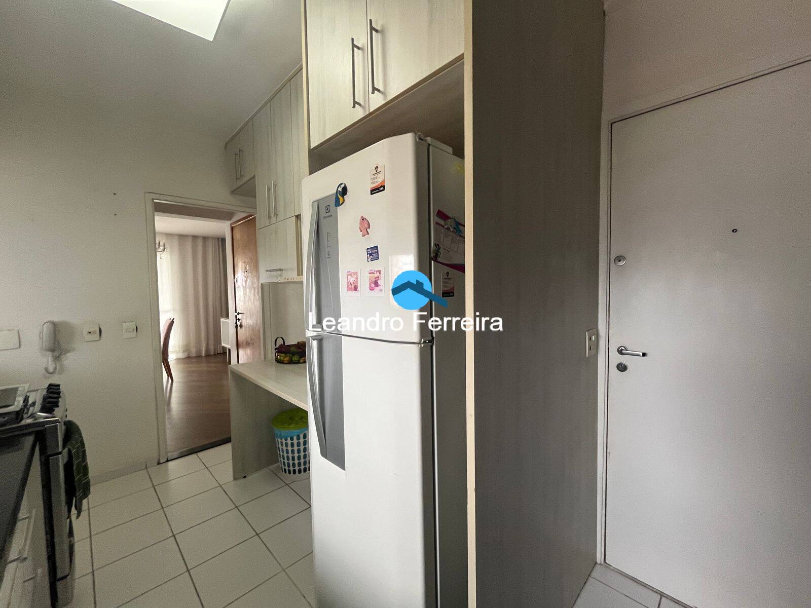 Apartamento à venda com 3 quartos, 107m² - Foto 15