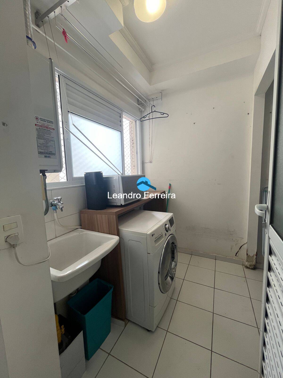 Apartamento à venda com 3 quartos, 107m² - Foto 19