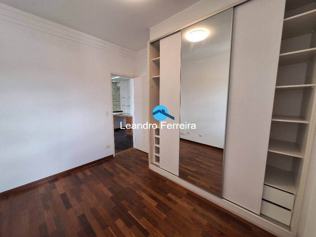 Apartamento à venda com 3 quartos, 205m² - Foto 17