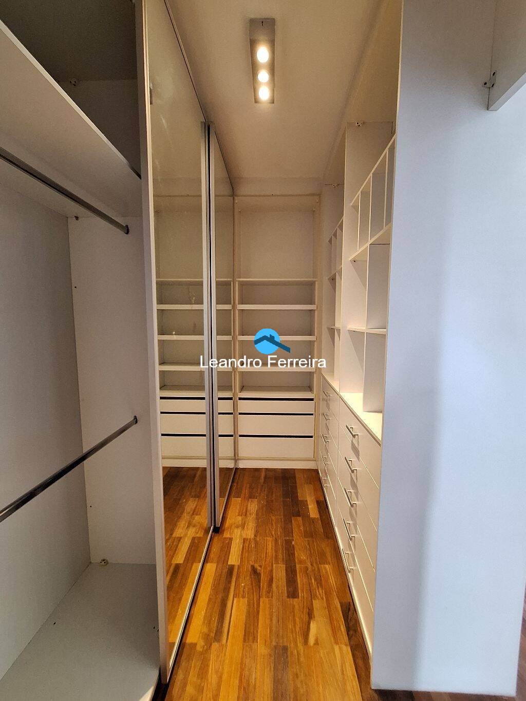 Apartamento à venda com 3 quartos, 205m² - Foto 22