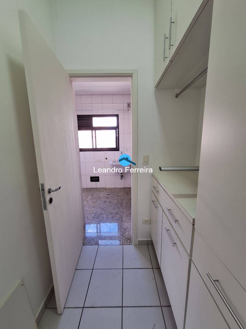 Apartamento à venda com 3 quartos, 205m² - Foto 27