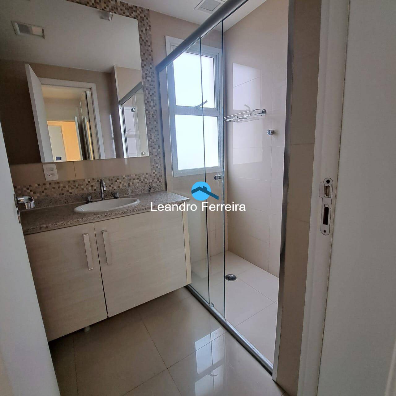 Apartamento à venda com 3 quartos, 123m² - Foto 36