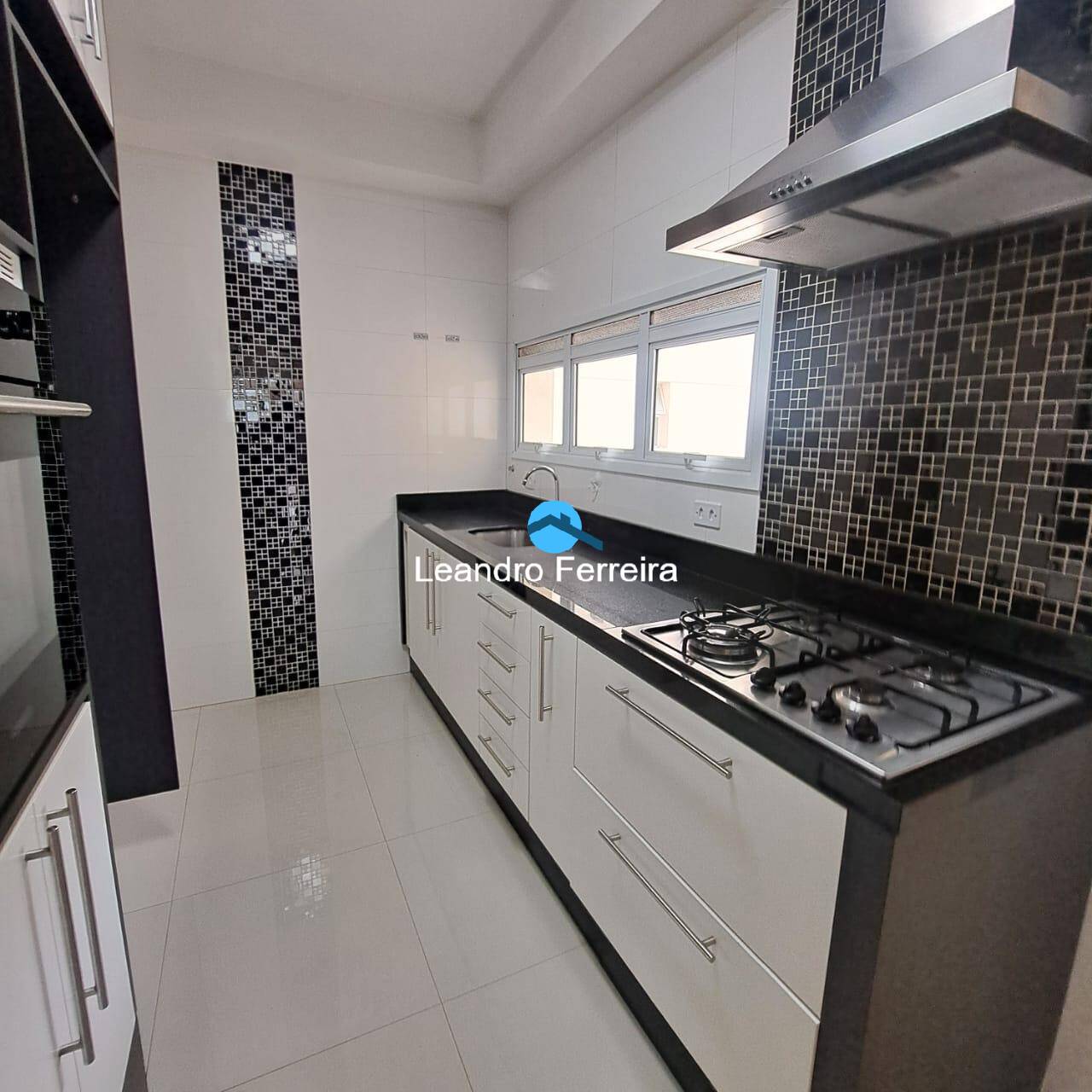 Apartamento à venda com 3 quartos, 123m² - Foto 15