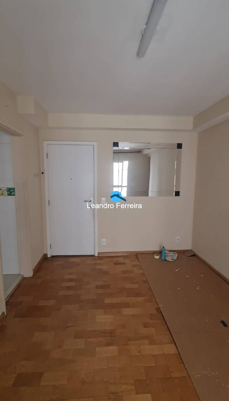 Apartamento à venda com 2 quartos, 55m² - Foto 2