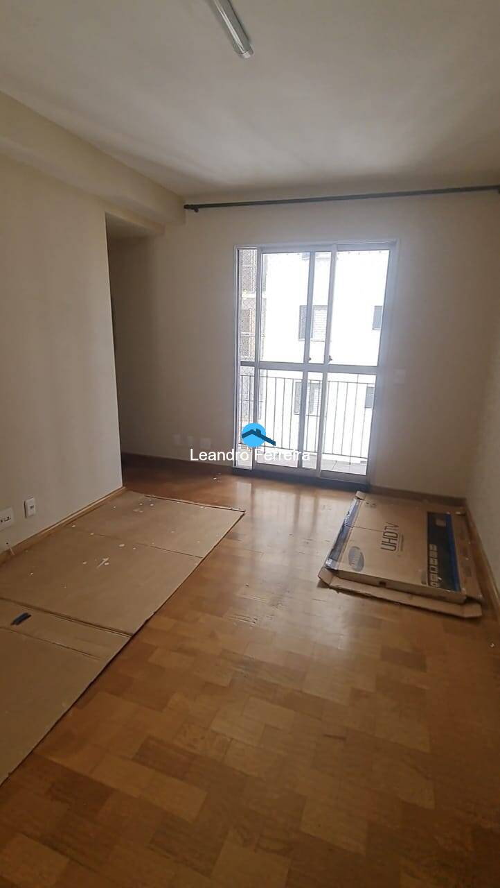 Apartamento à venda com 2 quartos, 55m² - Foto 1