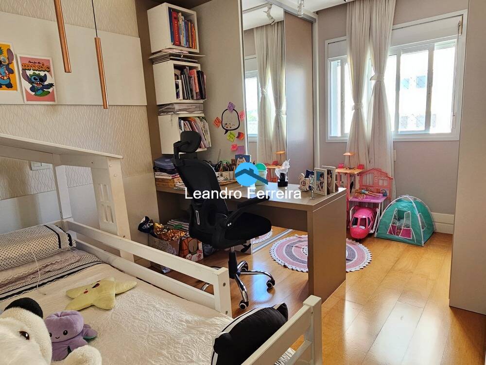 Apartamento à venda com 4 quartos, 180m² - Foto 15