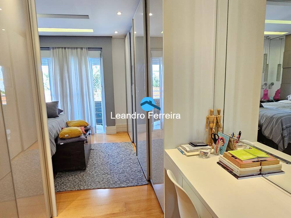 Apartamento à venda com 4 quartos, 180m² - Foto 17