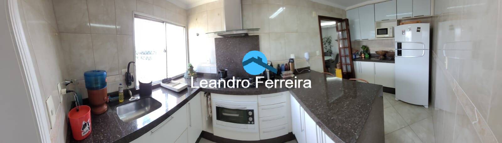 Apartamento à venda com 2 quartos, 70m² - Foto 5