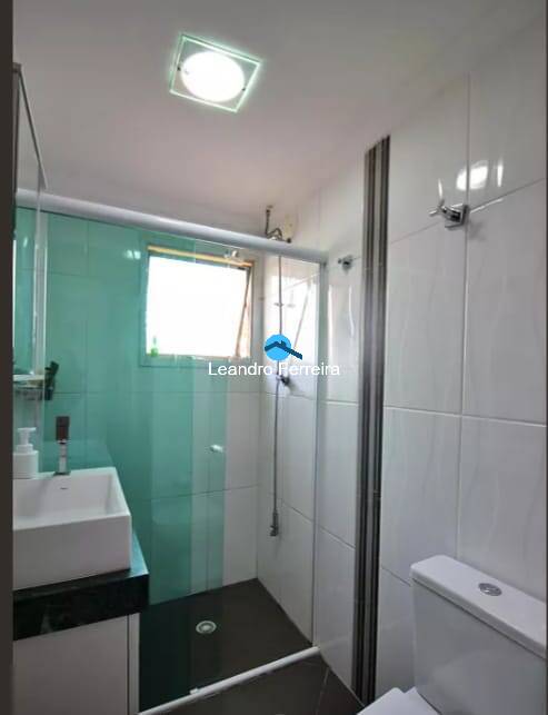 Apartamento à venda com 2 quartos, 70m² - Foto 15