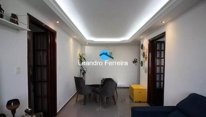 Apartamento à venda com 2 quartos, 70m² - Foto 7