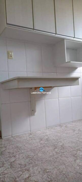 Apartamento à venda com 3 quartos, 94m² - Foto 2