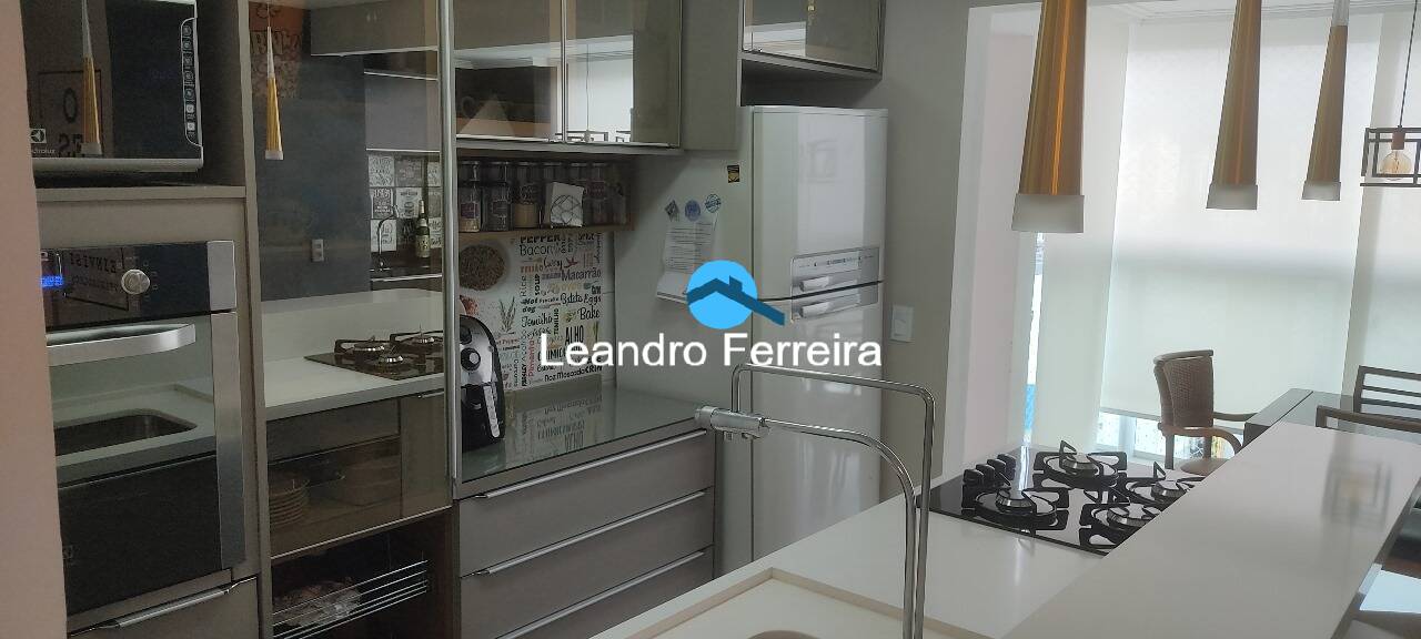 Apartamento à venda com 2 quartos, 83m² - Foto 8