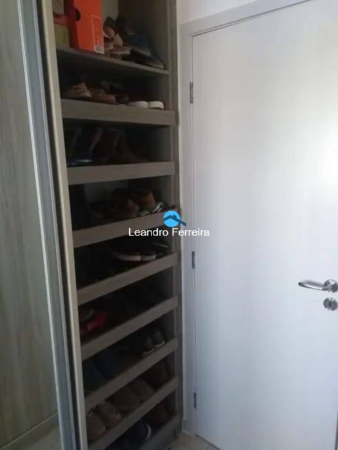 Apartamento à venda com 3 quartos, 64m² - Foto 11