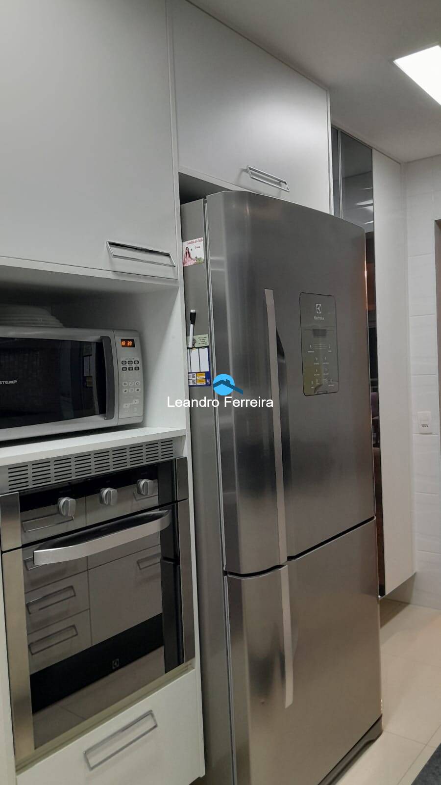 Apartamento à venda com 3 quartos, 123m² - Foto 9