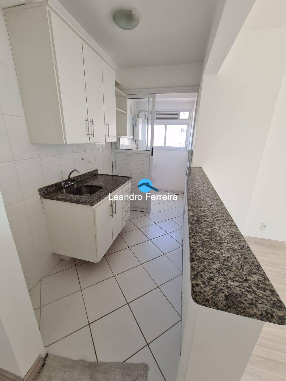 Apartamento à venda com 2 quartos, 58m² - Foto 26