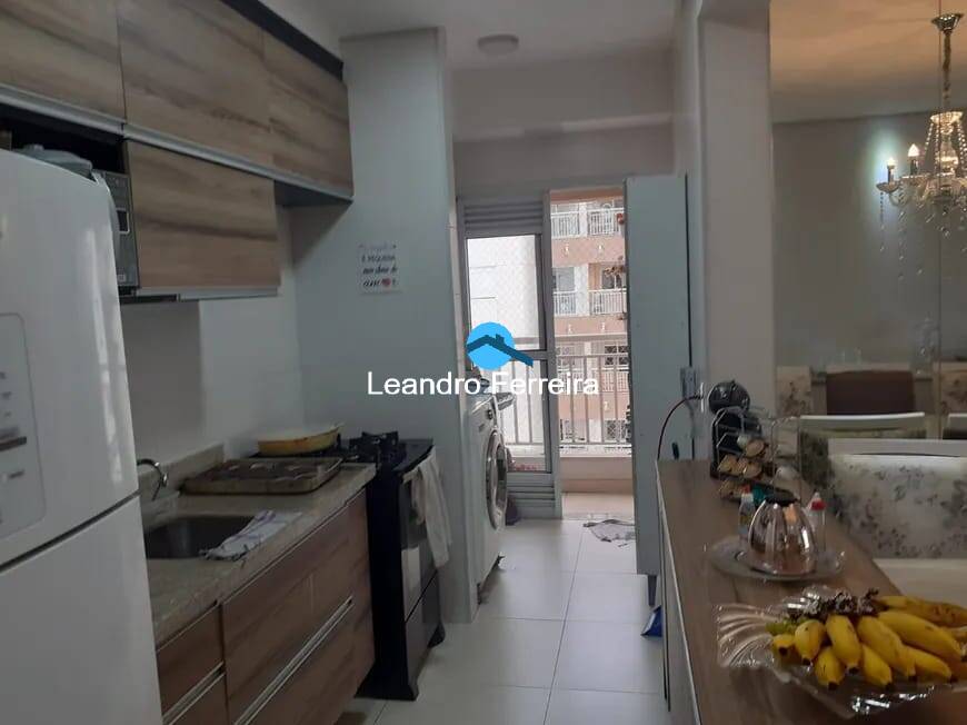 Apartamento à venda com 3 quartos, 94m² - Foto 11