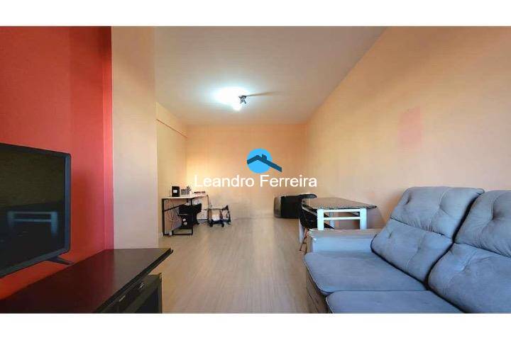 Apartamento à venda com 2 quartos, 60m² - Foto 2