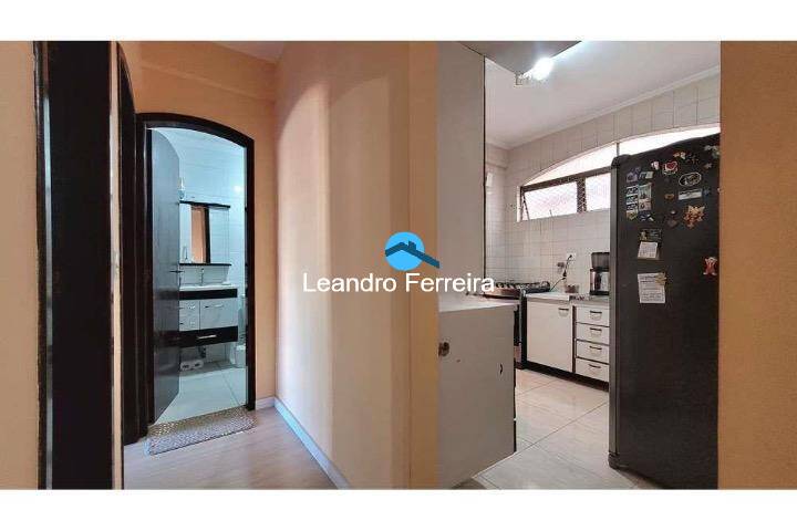 Apartamento à venda com 2 quartos, 60m² - Foto 5