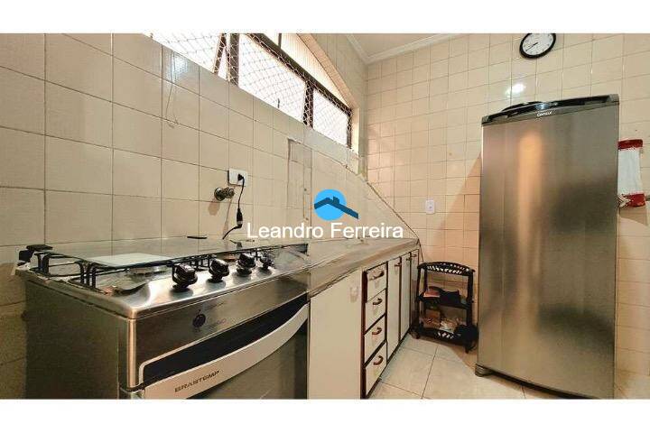 Apartamento à venda com 2 quartos, 60m² - Foto 8