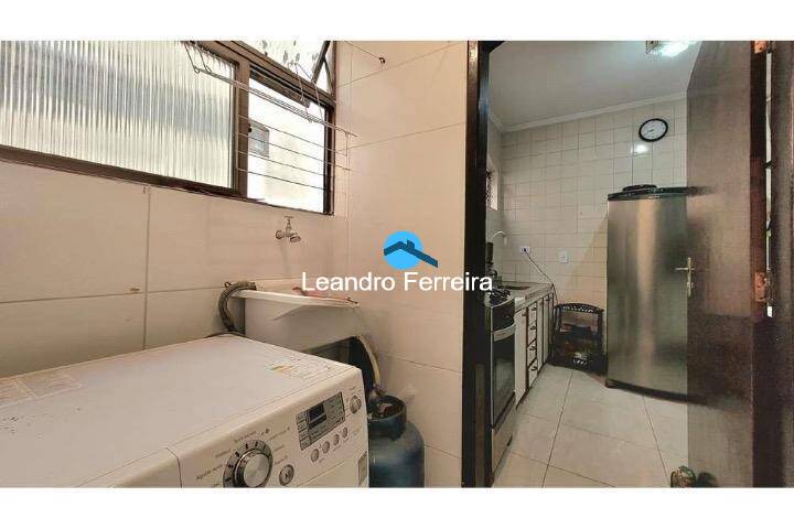 Apartamento à venda com 2 quartos, 60m² - Foto 9